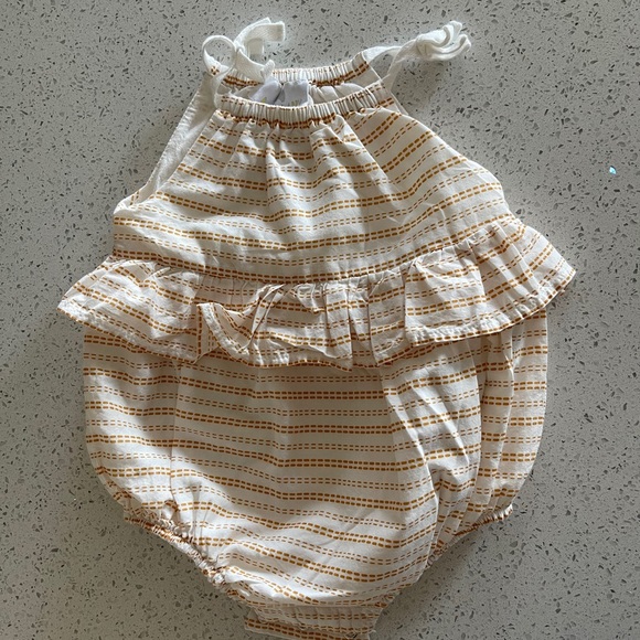Beautiful organic cotton bubble romper - Picture 2 of 4